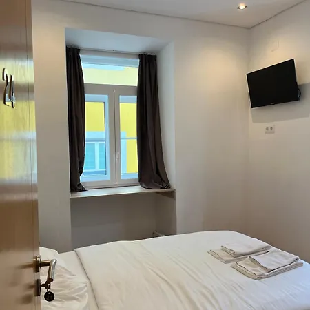 Bairro Alto Hostel