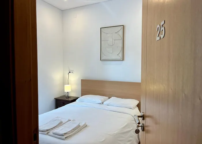 Vandrarhem Bairro Alto *