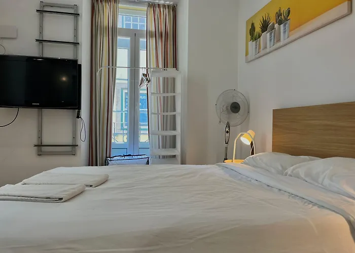 Vandrarhem Bairro Alto *