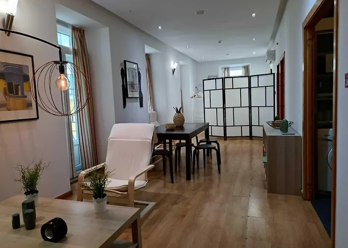 Vandrarhem Bairro Alto *