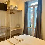 Bairro Alto Hostel